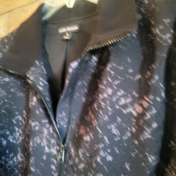 Lane Bryant On-The-Go Bomber Black & Lavendar/Gray Patterned Jacket - Size 18 - Picture 2 of 11